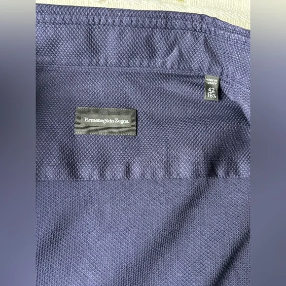 ERMENEGILDO ZEGNA
Navy Button-Up Shirt - Picture 2 of 12